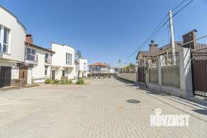 Дом 110м², 3-этажный, участок 1 сот.  