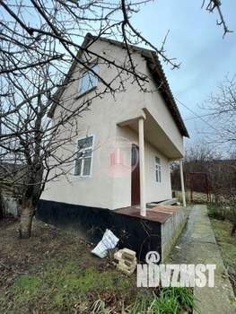 Дом 45м², 2-этажный, участок 5 сот.  