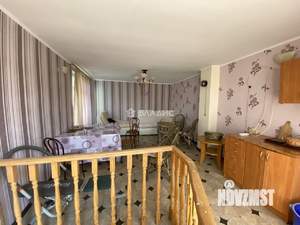 Дом 256м², 3-этажный, участок 8 сот.  