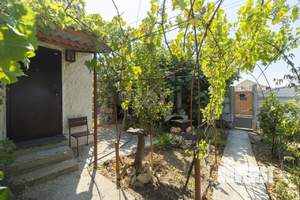 Дом 95м&sup2;, 2-этажный, участок 4 сот.  