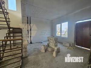 Дом 206м², 2-этажный, участок 4 сот.  