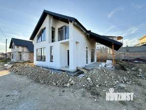 Дом 226м&sup2;, 3-этажный, участок 5 сот.  