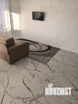 Дом 295м², 3-этажный, участок 4 сот.  