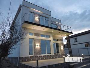 Дом 199м², 2-этажный, участок 4 сот.  