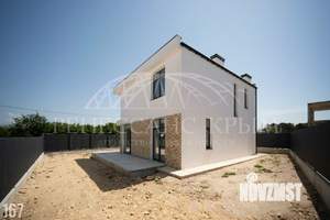 Дом 185м², 2-этажный, участок 5 сот.  