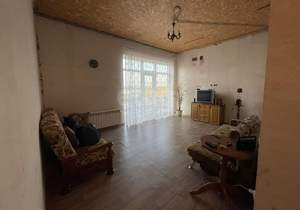 Дом 140м², 2-этажный, участок 10 сот.  