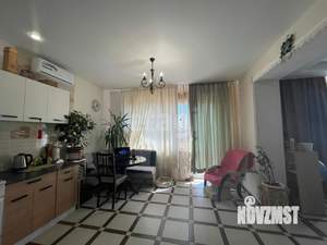 Дом 163м², 2-этажный, участок 10 сот.  