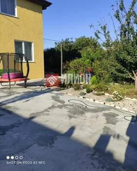 Дом 107м², 2-этажный, участок 5 сот.  