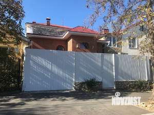 Дом 180м², 2-этажный, участок 2 сот.  