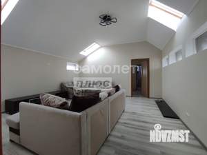 Дом 214м², 3-этажный, участок 7 сот.  
