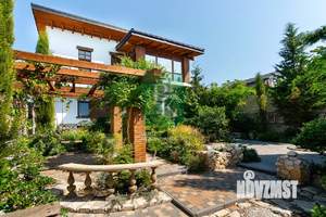 Дом 187м², 2-этажный, участок 4 сот.  