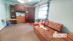 Дом 100м&sup2;, 1-этажный, участок 6 сот.  