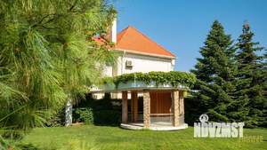 Дом 1911м&sup2;, 4-этажный, участок 36 сот.  