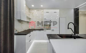 Дом 450м², 2-этажный, участок 9 сот.  