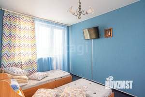 Дом 200м&sup2;, 3-этажный, участок 3 сот.  