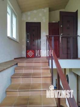 Дом 520м&sup2;, 2-этажный, участок 12 сот.  