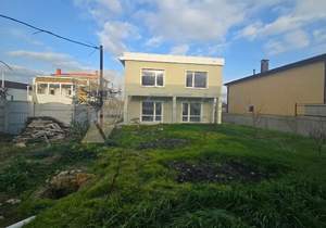 Дом 206м², 2-этажный, участок 4 сот.  