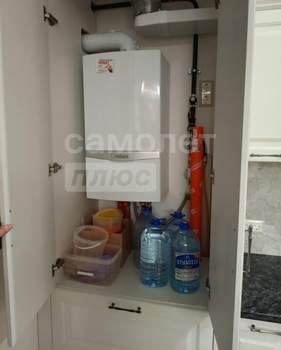 Дом 220м², 2-этажный, участок 9 сот.  