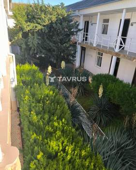 Дом 1200м², 2-этажный, участок 10 сот.  