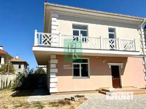 Дом 345м&sup2;, 2-этажный, участок 4 сот.  