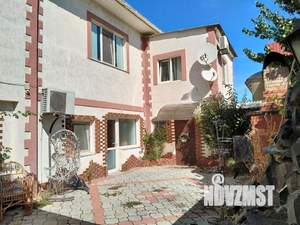 Дом 280м², 2-этажный, участок 3 сот.  