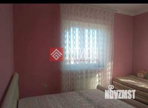 Дом 250м², 3-этажный, участок 4 сот.  
