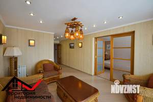 Таунхаус 280м², 3-этажный, участок 40 сот.  