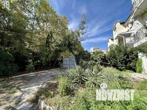 Таунхаус 686м&sup2;, 3-этажный, участок 22 сот.  