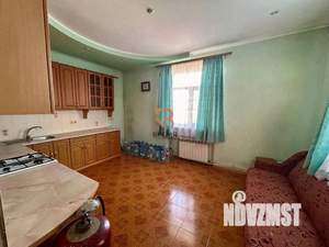 Дом 284м², 2-этажный, участок 6 сот.  