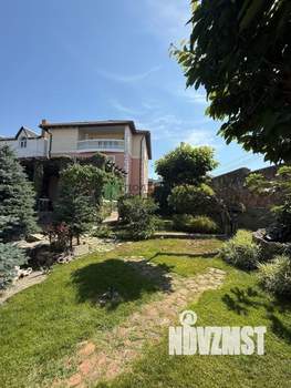 Дом 232м&sup2;, 2-этажный, участок 6 сот.  