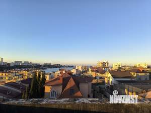 Дом 295м², 3-этажный, участок 4 сот.  