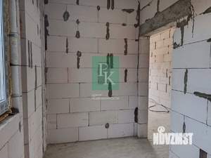 Дом 150м&sup2;, 2-этажный, участок 4 сот.  