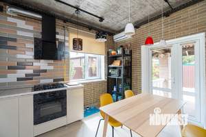 Дом 180м², 2-этажный, участок 7 сот.  