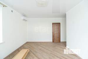 Дом 292м², 3-этажный, участок 4 сот.  