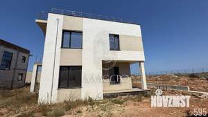 Дом 248м², 2-этажный, участок 4 сот.  