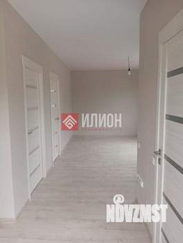 Дом 200м&sup2;, 2-этажный, участок 4 сот.  