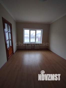 Дом 243м&sup2;, 2-этажный, участок 12 сот.  