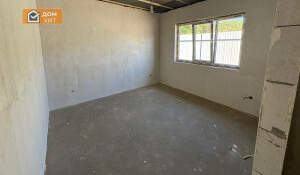 Дом 100м&sup2;, 1-этажный, участок 4 сот.  