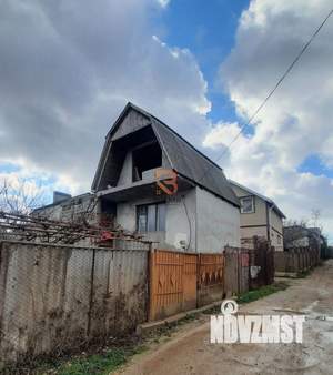 Дача 90м², 3-этажный, участок 4 сот.  