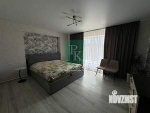 Дом 133м&sup2;, 1-этажный, участок 8 сот.  