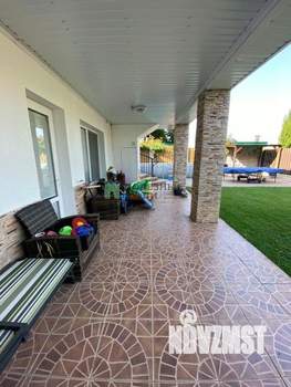 Дом 204м², 2-этажный, участок 5 сот.  