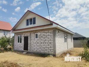 Дом 99м&sup2;, 2-этажный, участок 4 сот.  