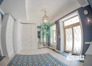 Коттедж 624м², 4-этажный, участок 27 сот.  