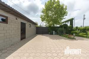 Коттедж 245м², 2-этажный, участок 12 сот.  