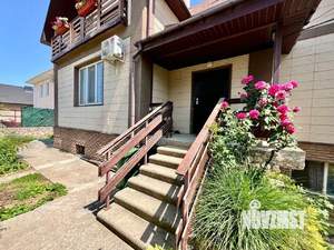 Дом 250м², 3-этажный, участок 6 сот.  