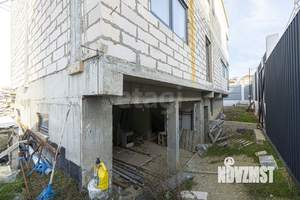 Дом 243м², 2-этажный, участок 4 сот.  