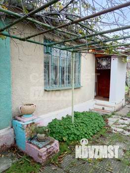 Дача 42м&sup2;, 2-этажный, участок 4 сот.  