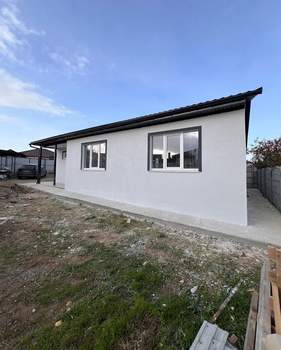 Дом 105м&sup2;, 1-этажный, участок 4 сот.  