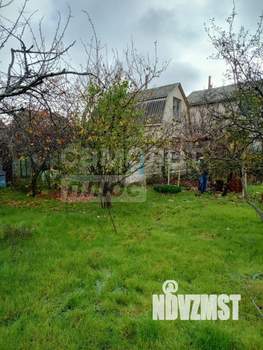 Дача 42м&sup2;, 2-этажный, участок 4 сот.  