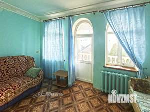 Дом 500м², 3-этажный, участок 13 сот.  